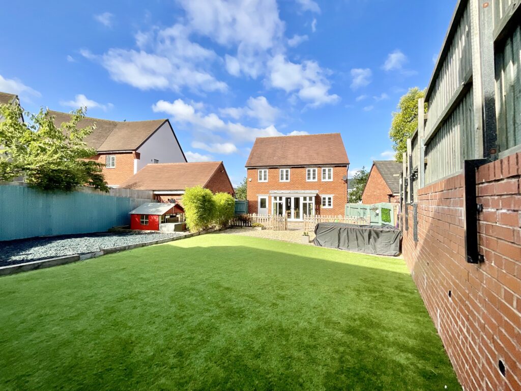 Conran Place, Barlaston, ST12