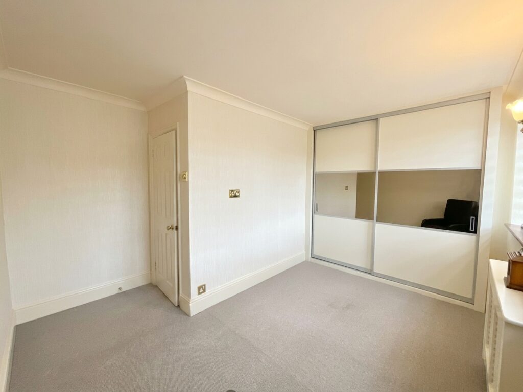 Hartshill Road, Stoke-On-Trent, ST4