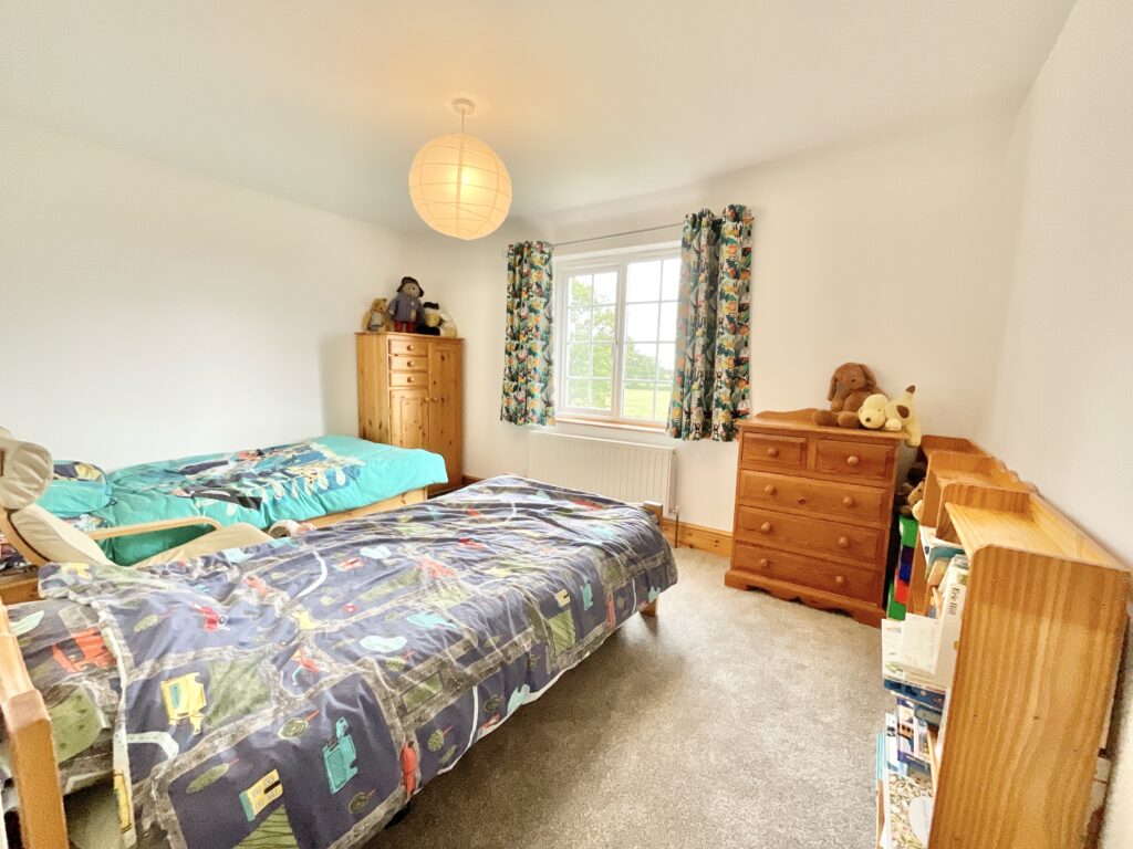 Whitgreave Lane, Whitgreave, ST18