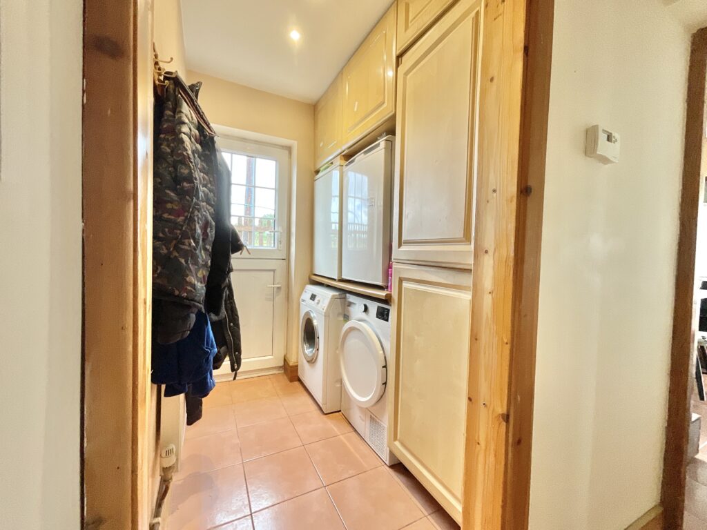 Whitgreave Lane, Whitgreave, ST18