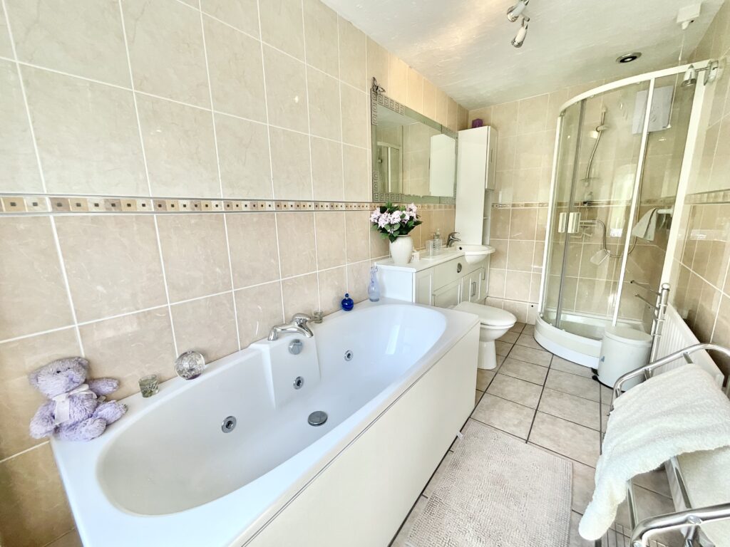 Draycott Road, Totmonslow ST10 4JJ