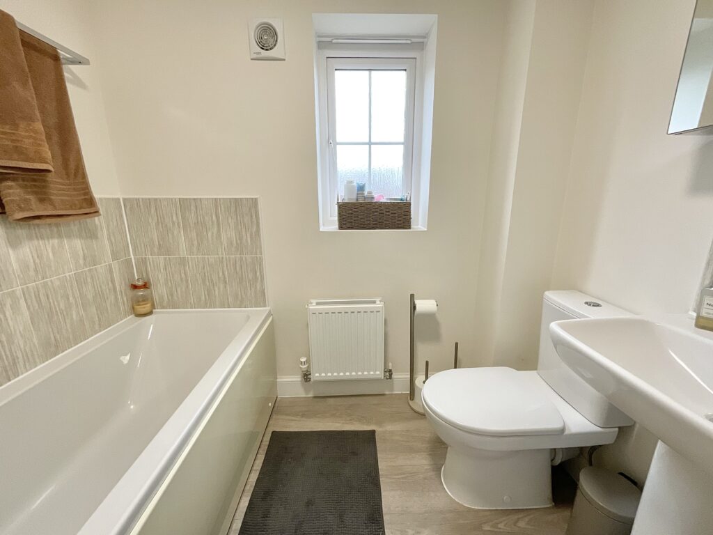 Hazel Way, Edleston, CW5