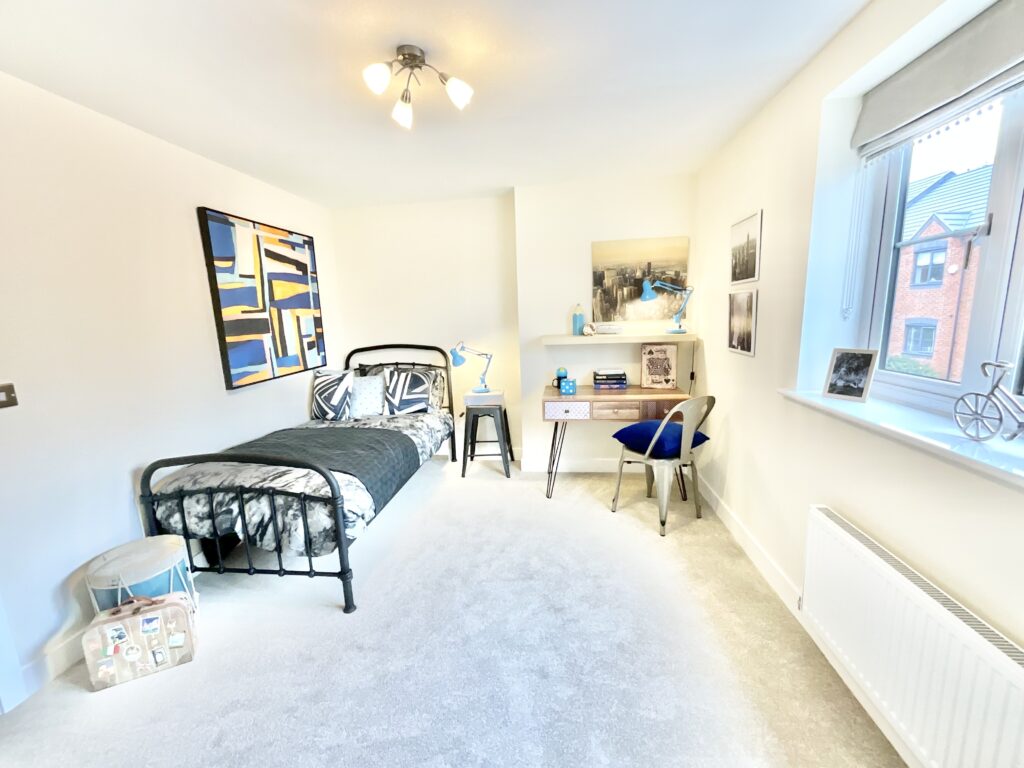 14 Meadowside View, Alton, Stoke-on-Trent, ST10 4FL