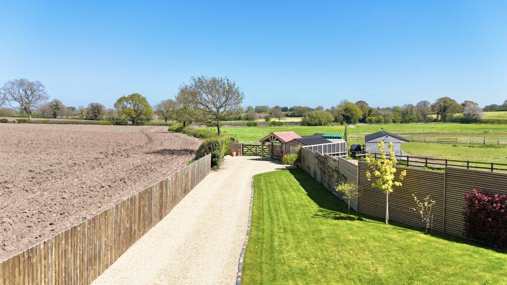 Pewit Lane, Hunsterson, CW5