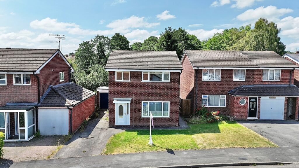 Ness Grove, Cheadle, ST10