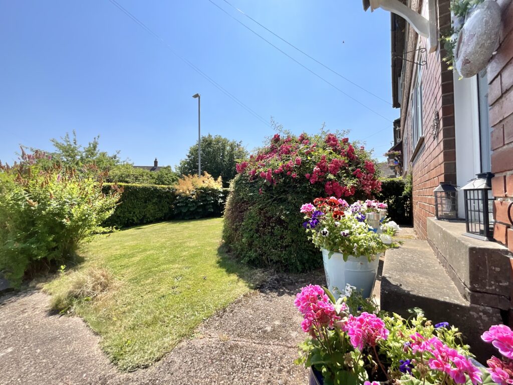 Saltersford Lane, Alton, ST10