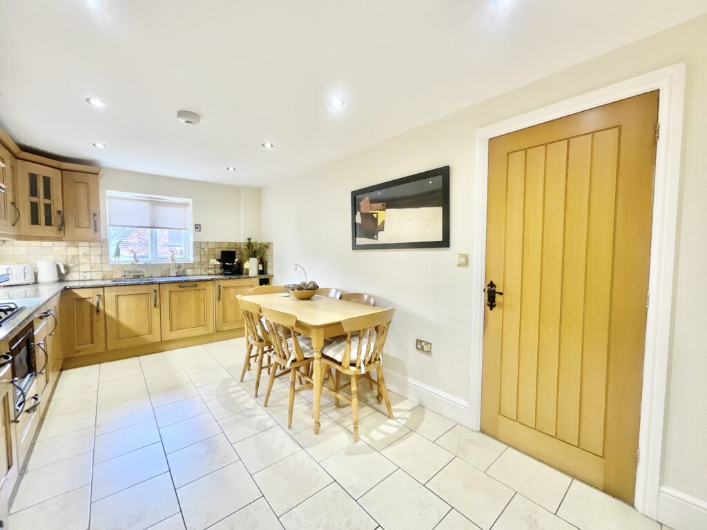 Richards Court, Bednall, ST17
