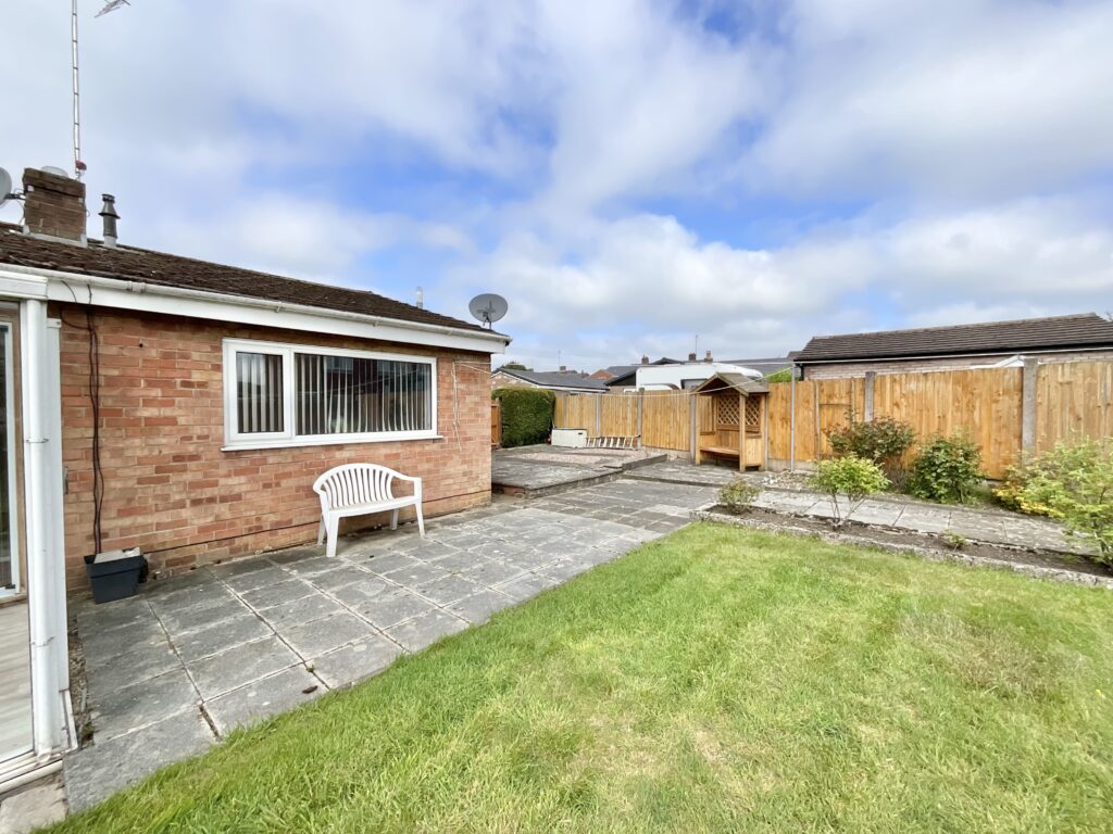 Croxden Close, Cheadle, ST10
