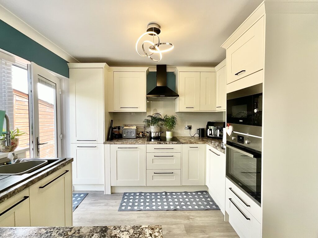 Ledbury Crescent, Stoke-On-Trent, ST1