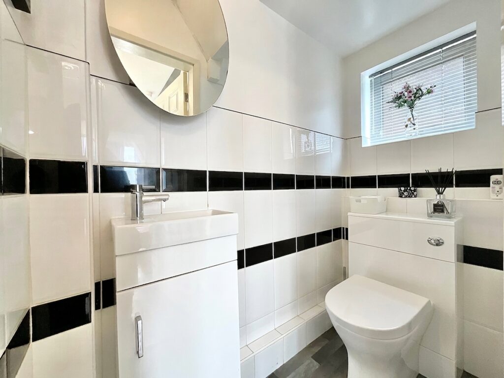Ledbury Crescent, Stoke-On-Trent, ST1
