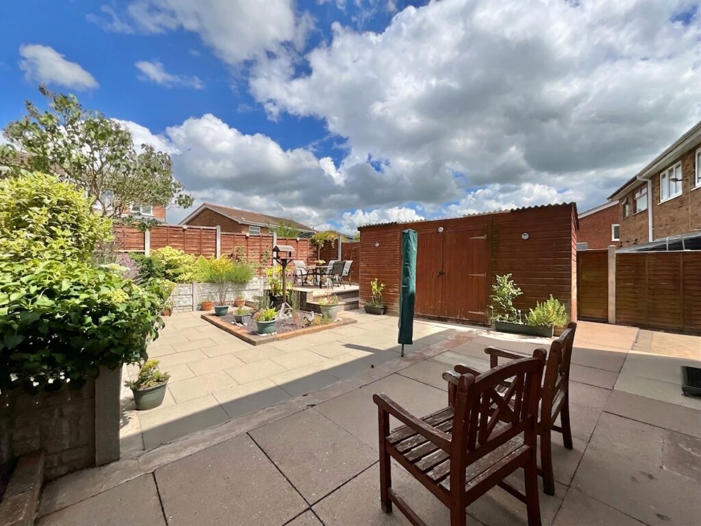 Ledbury Crescent, Stoke-On-Trent, ST1