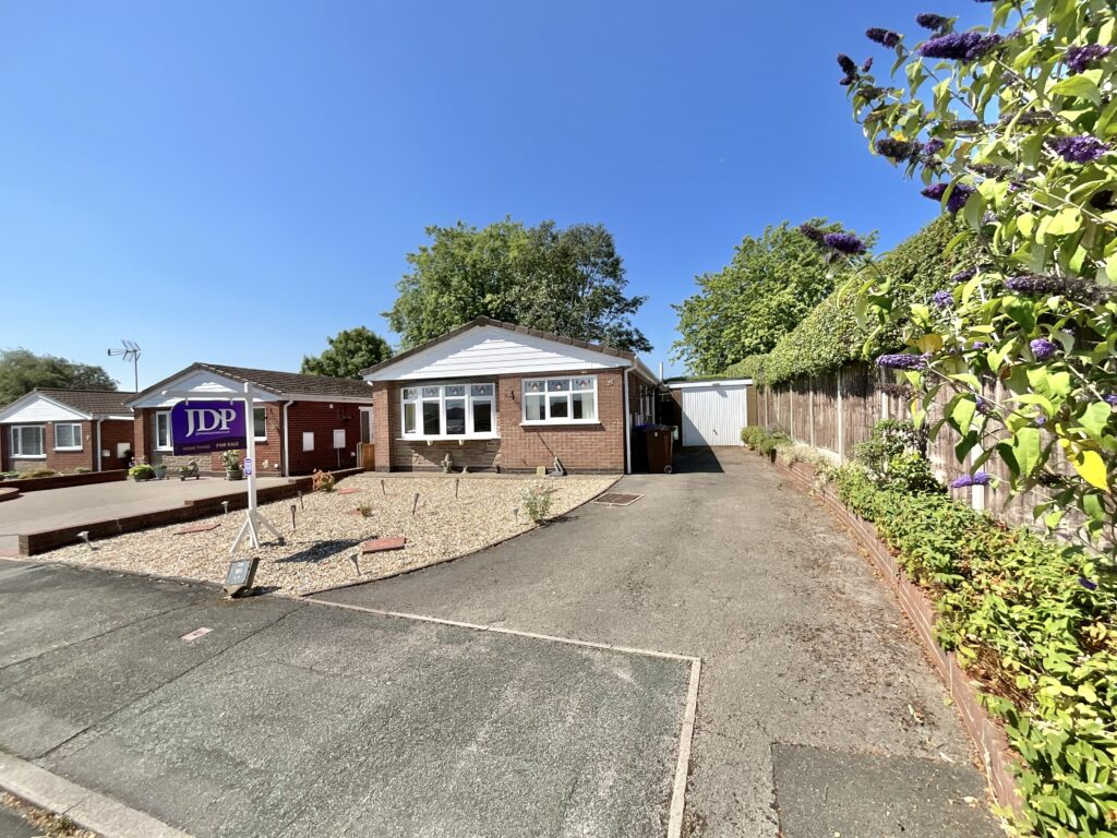 Minton Close, Cheadle, ST10