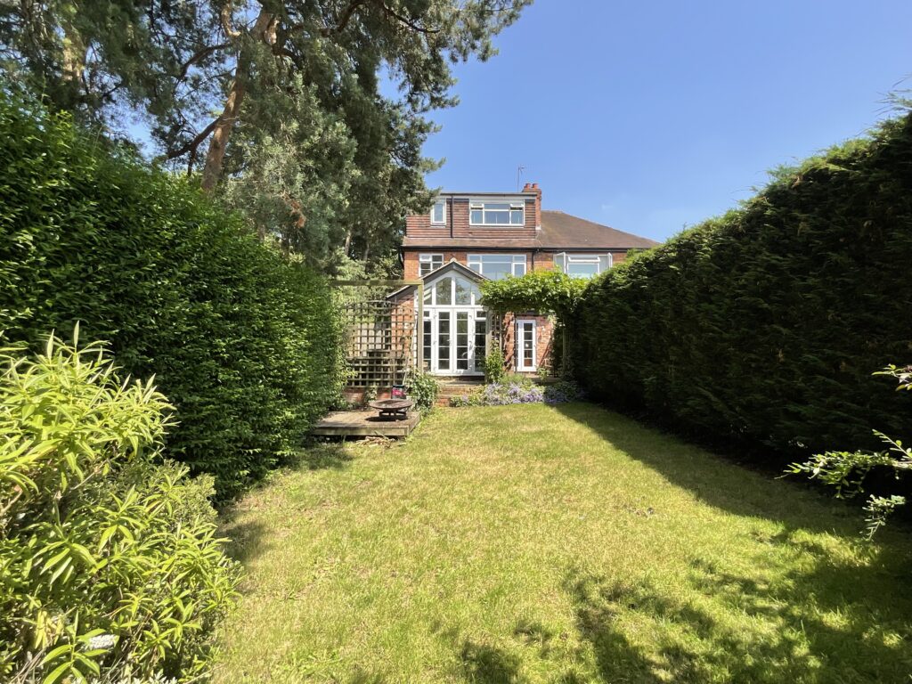 Lichfield Road, Stone, ST15