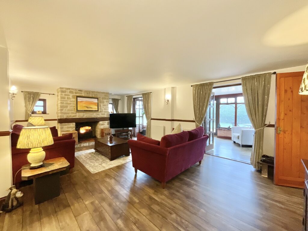 Moss Lane, Hilderstone, ST15