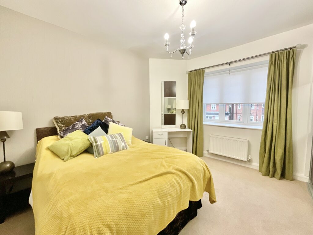 Manor Farm Drive, Tittensor, ST12