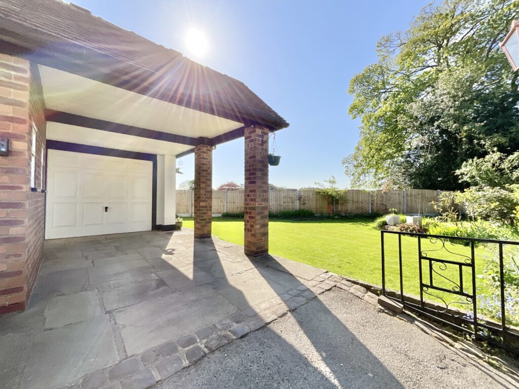 Ridding Bank, Hanchurch, ST4