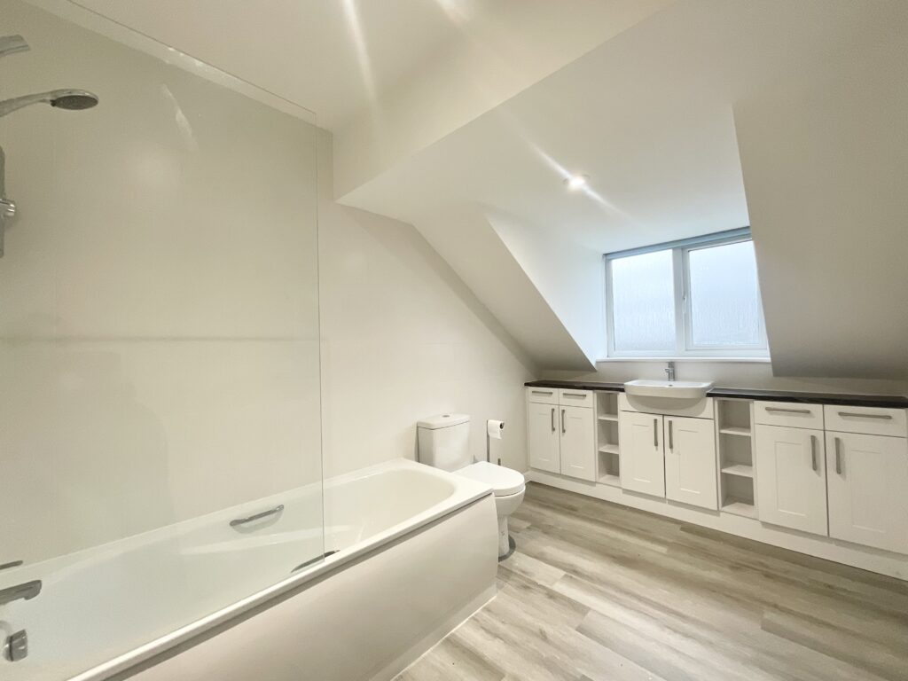 Coton, Milwich, ST18