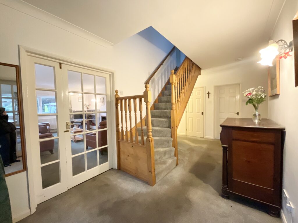 Coton, Milwich, ST18