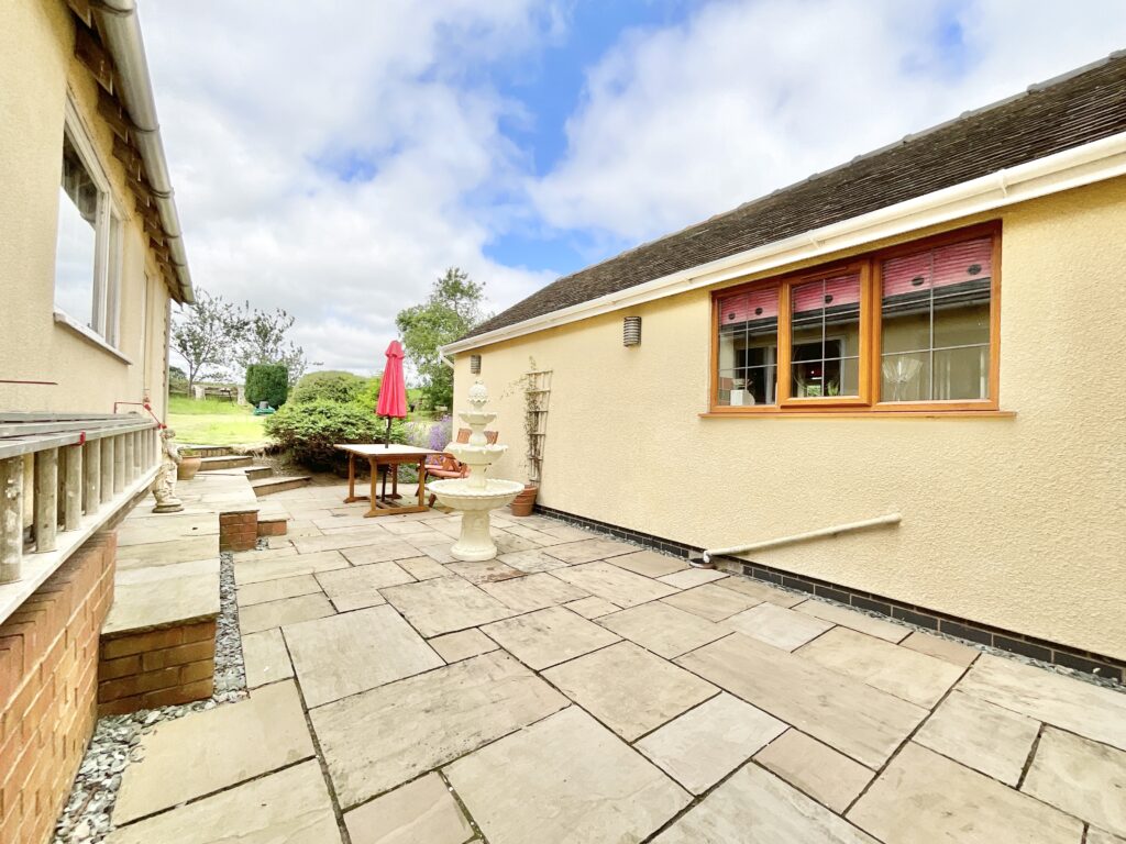 Butthouse Lane, Standon, ST21