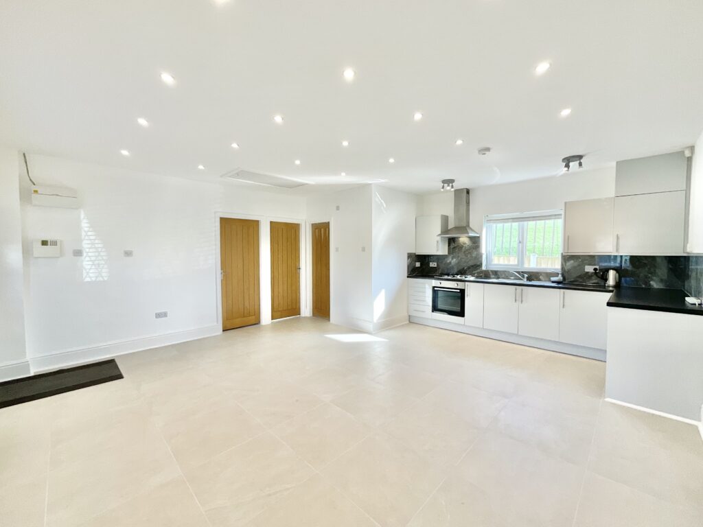 Longton Road, Stoke-On-Trent, ST4