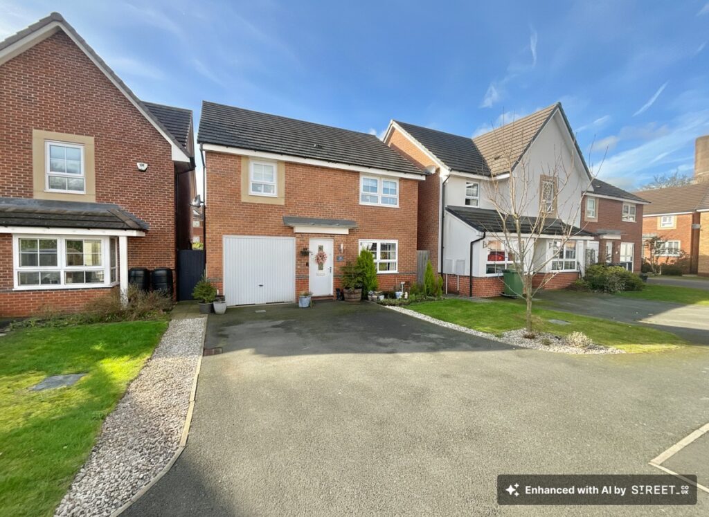Dorney Close, Yarnfield, ST15