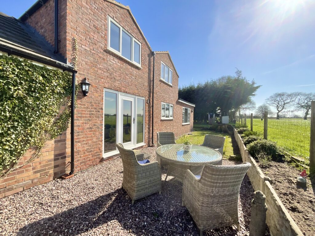 Newtown, Sound, CW5