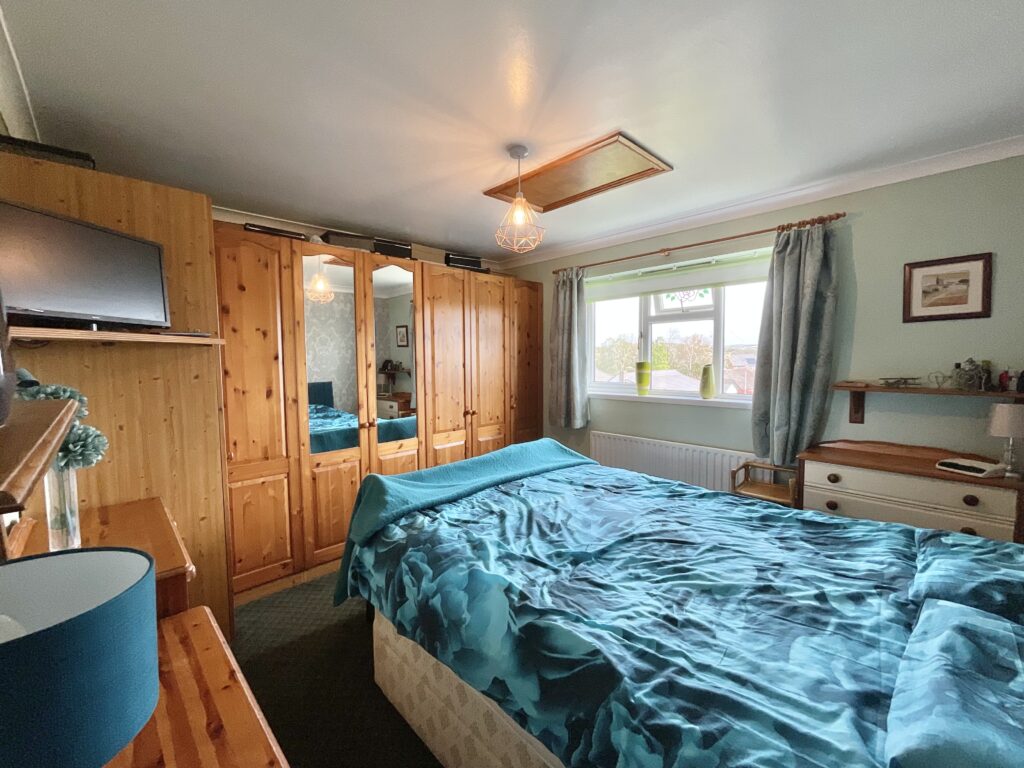 Deansberry Close, Stoke-On-Trent, ST4