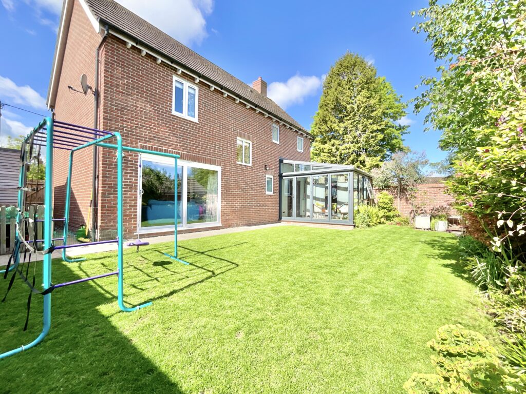 Stafford Road, Eccleshall, ST21