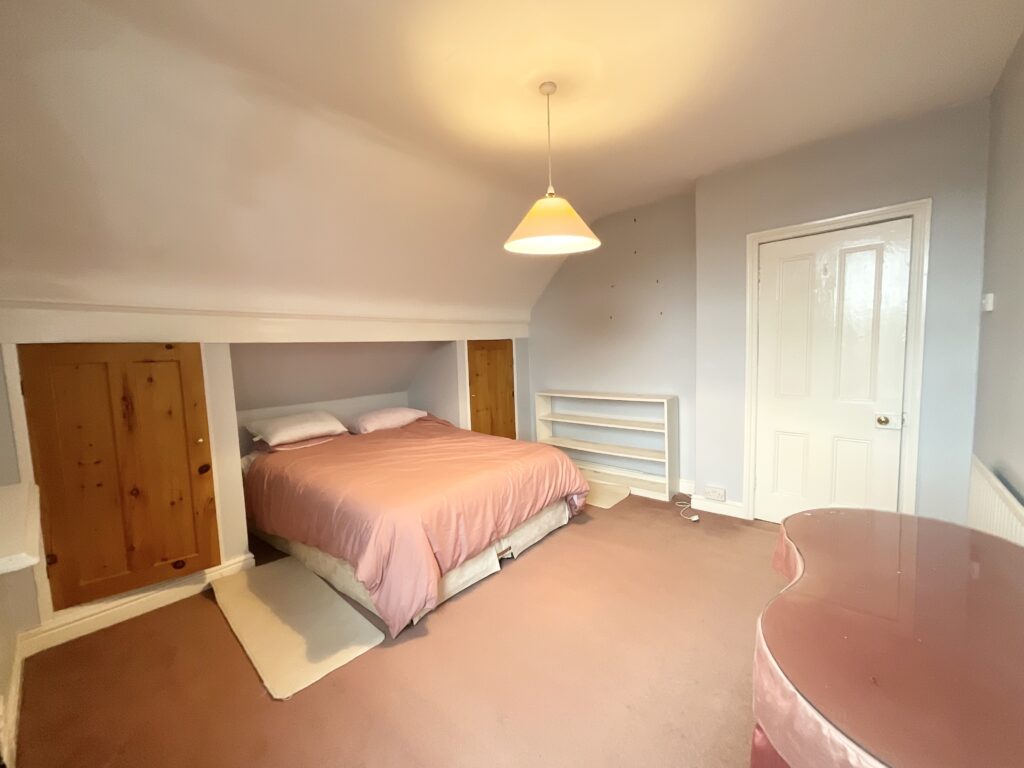 Oulton Road, Stone, ST15