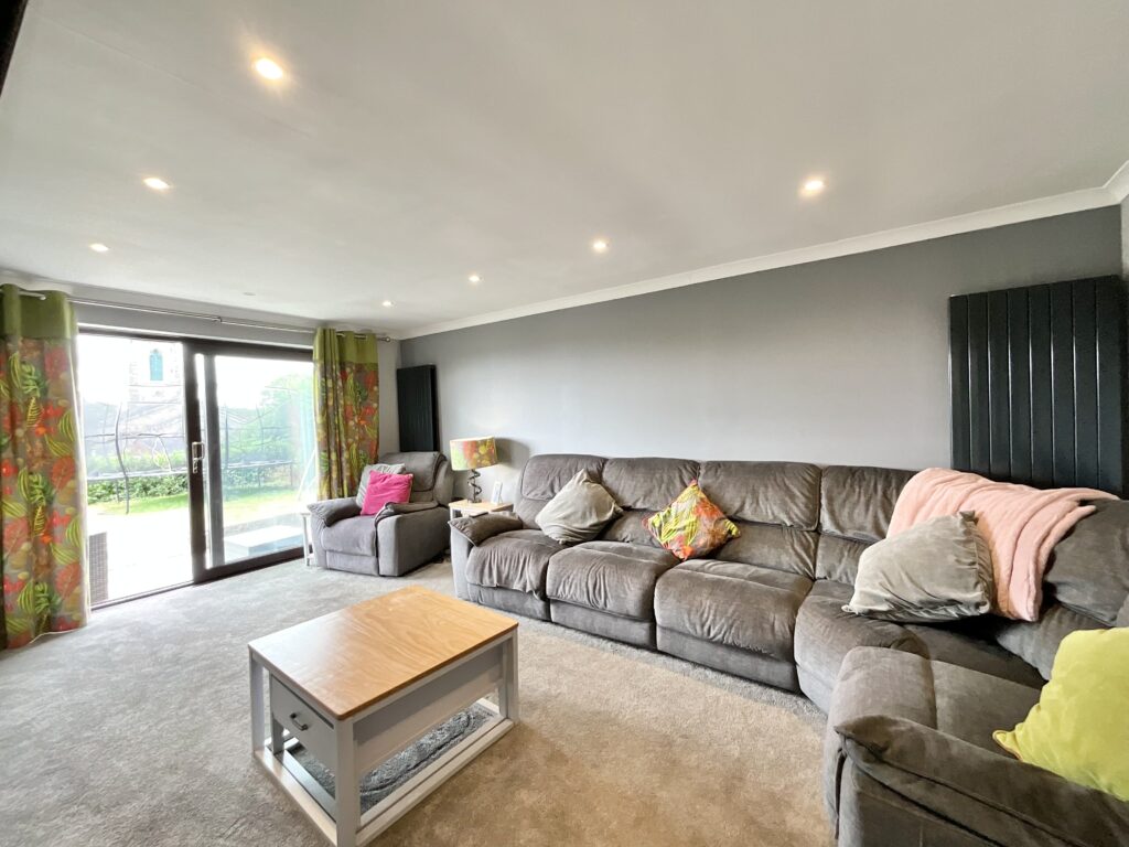 Prince George Street, Cheadle, ST10