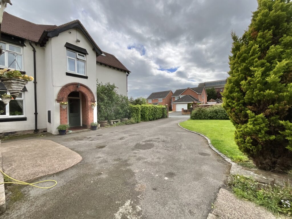 Meadow Drive, Cheadle, ST10