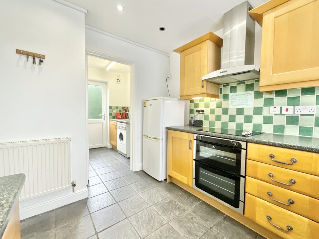 Stafford Road, Knightley, ST20