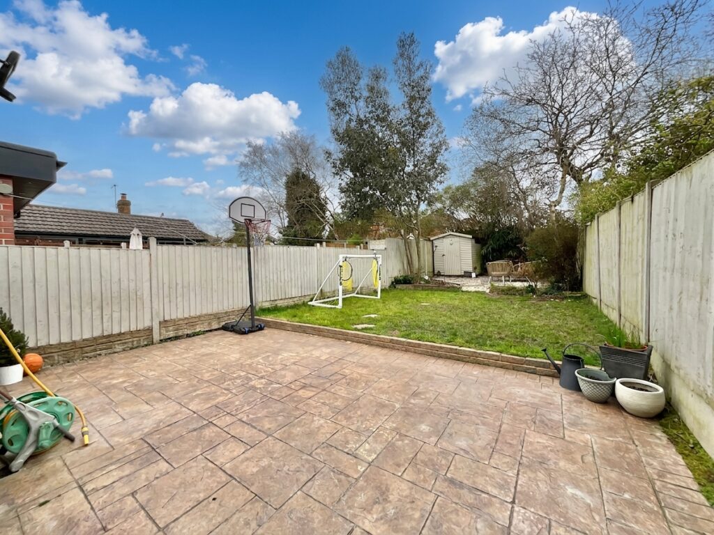 Parkhead Drive, Stoke-On-Trent, ST3