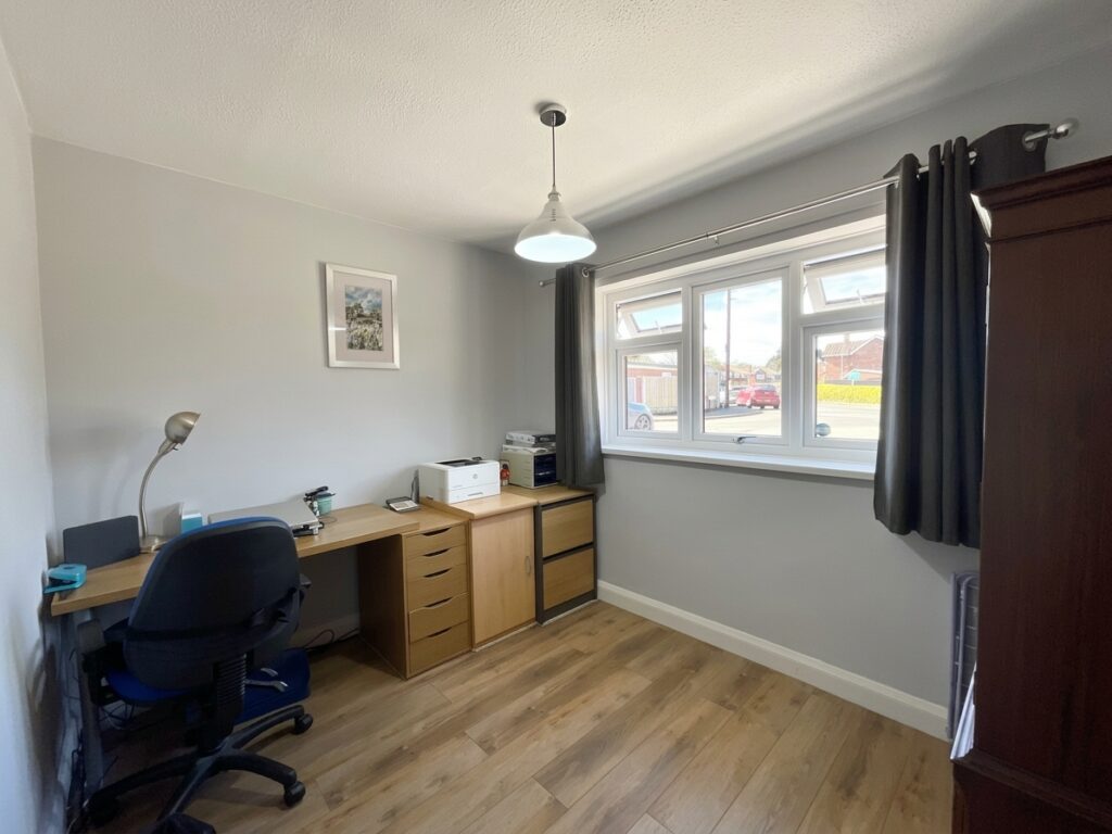 Kennedy Road, Trentham, ST4