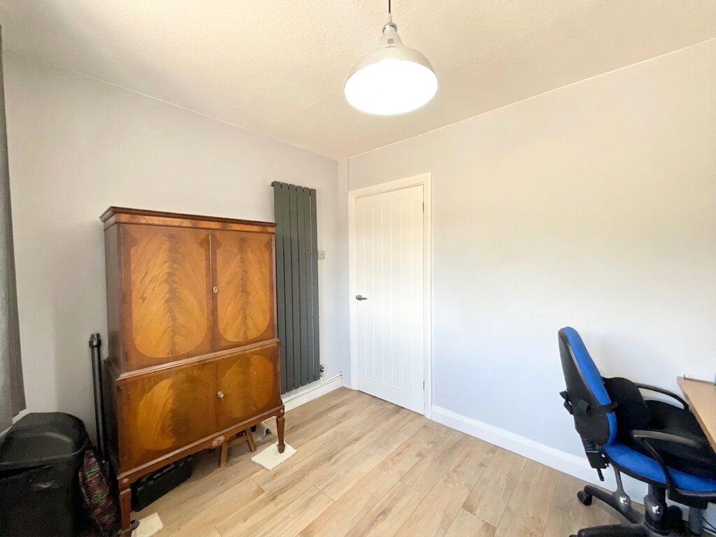 Kennedy Road, Trentham, ST4