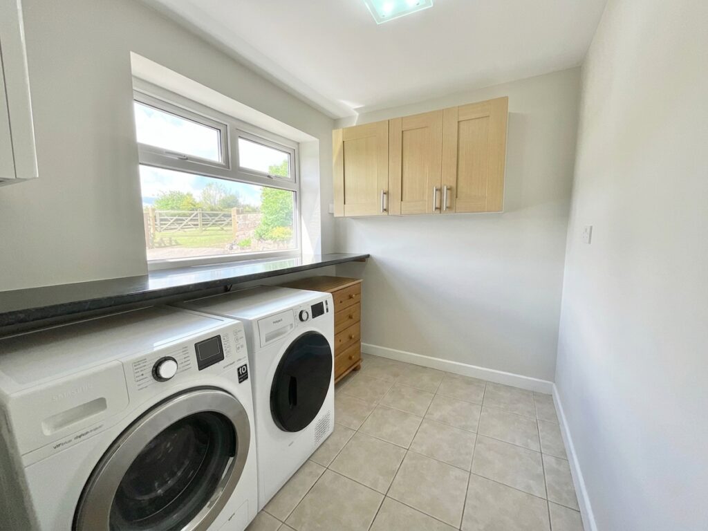 Uttoxeter Road, Checkley, ST10