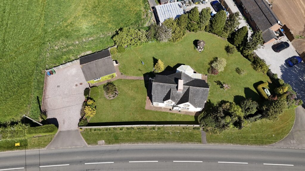 London Road, Weston, ST18