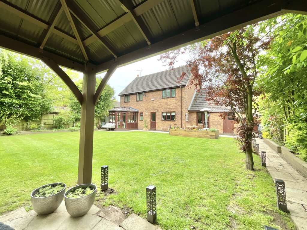 Sopwith Close, Yarnfield, ST15