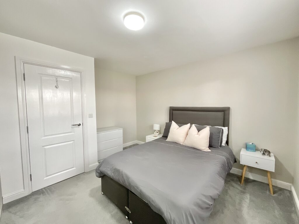 Clarke Way, Stone, ST15