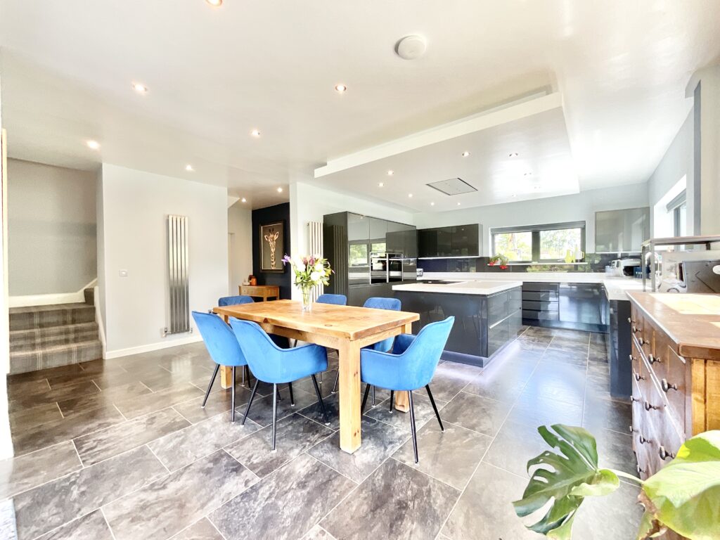 Acton, Newcastle, ST5