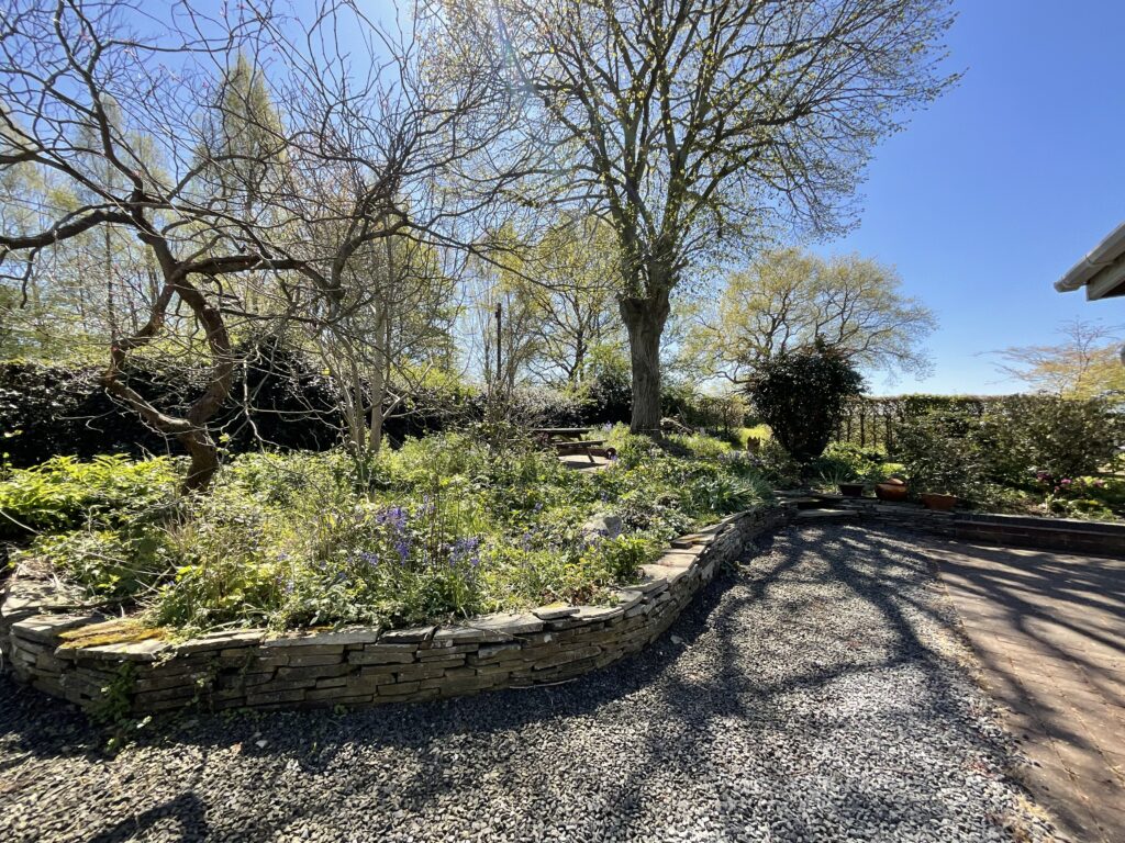 Common Lane, Stone, ST15