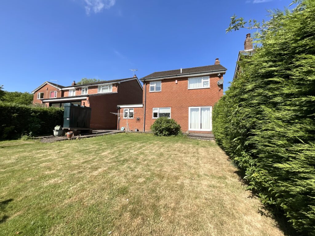 School Close, Dilhorne, ST10
