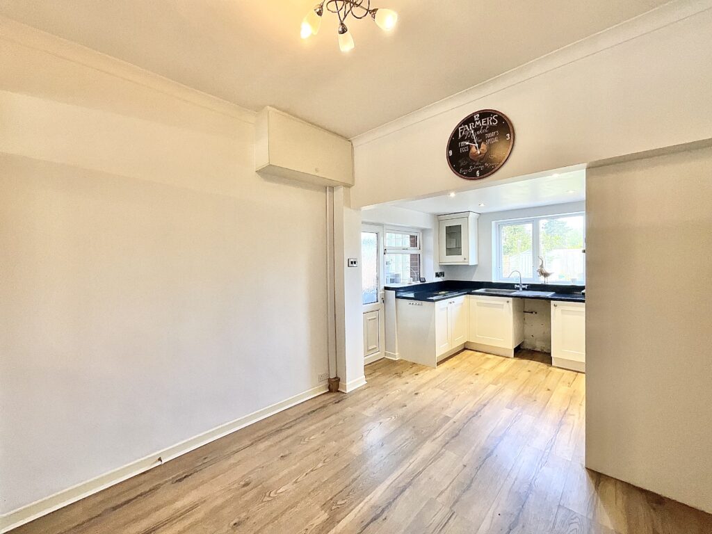Meadow Way, Tean, ST10