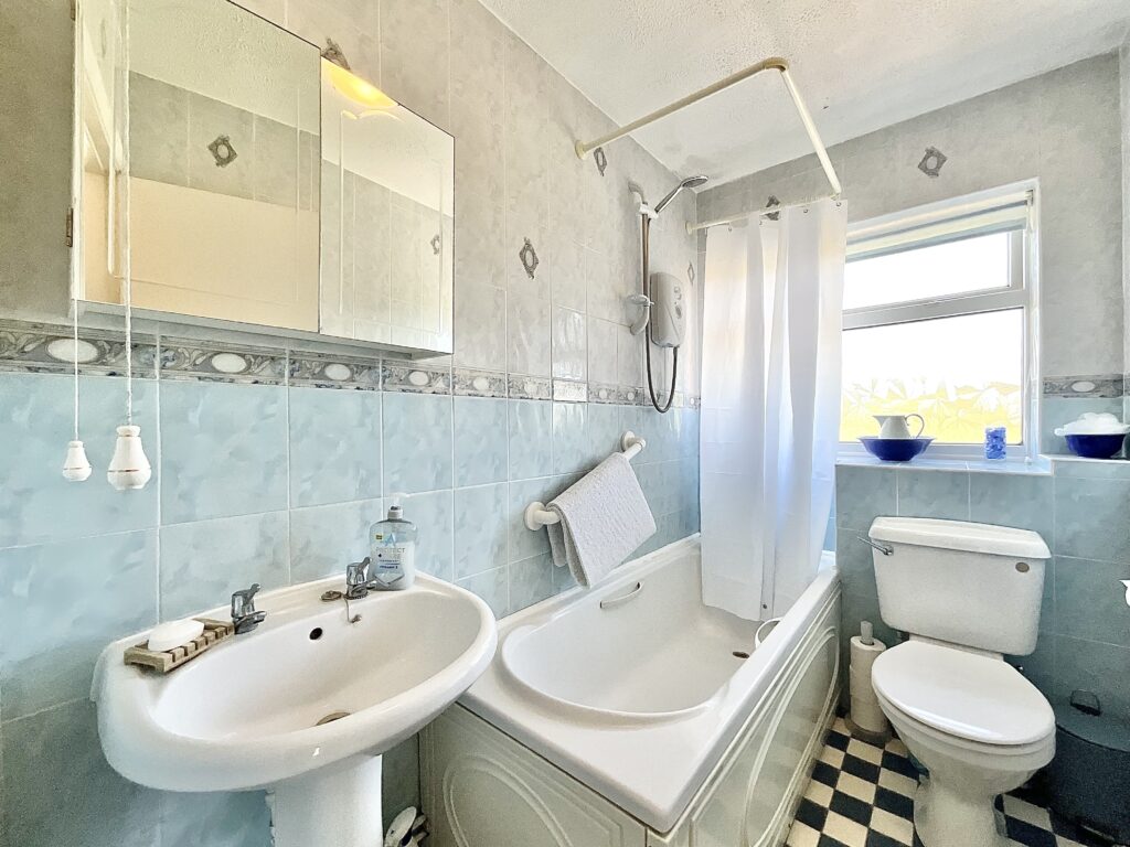 Aynsley Close, Cheadle, ST10