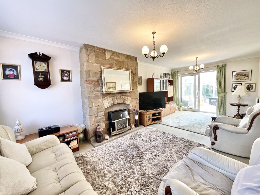 Aynsley Close, Cheadle, ST10