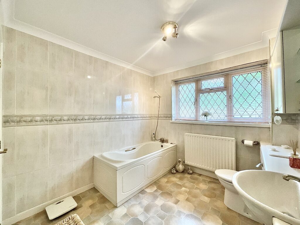 Park Drive, Cheadle, ST10