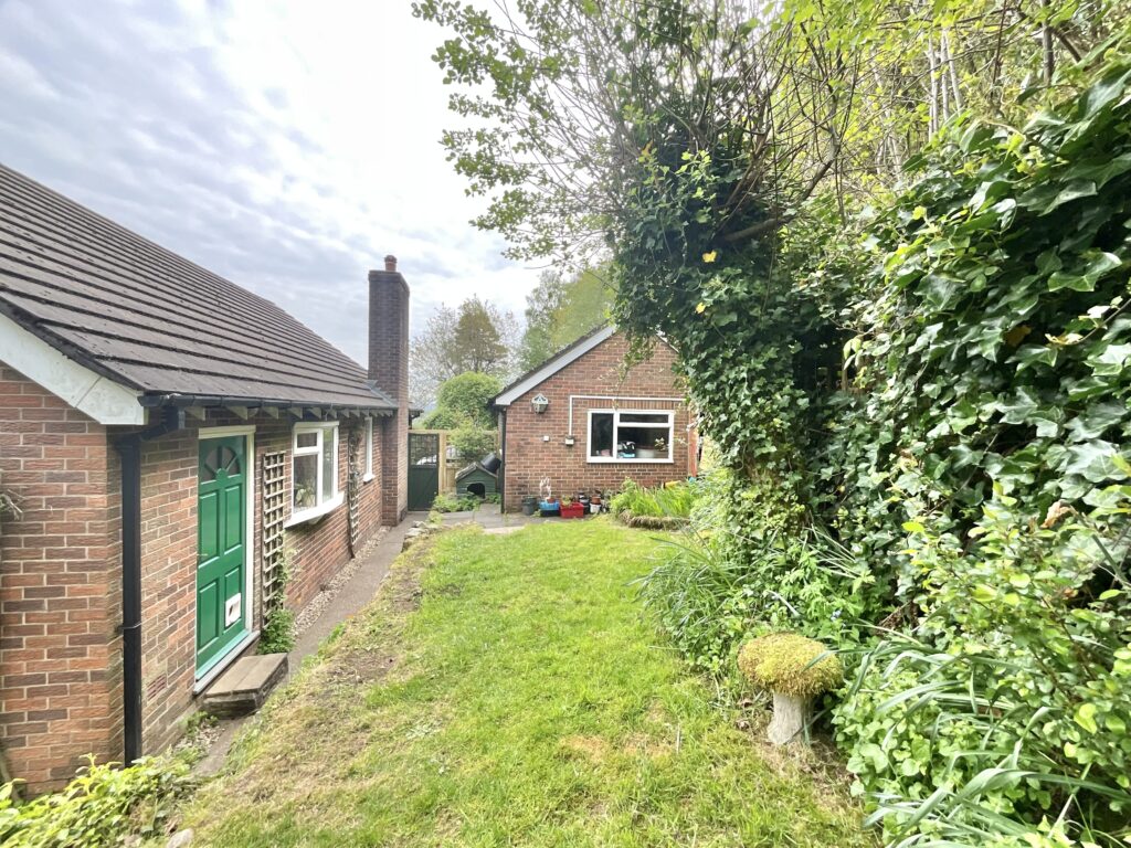 Park Drive, Cheadle, ST10