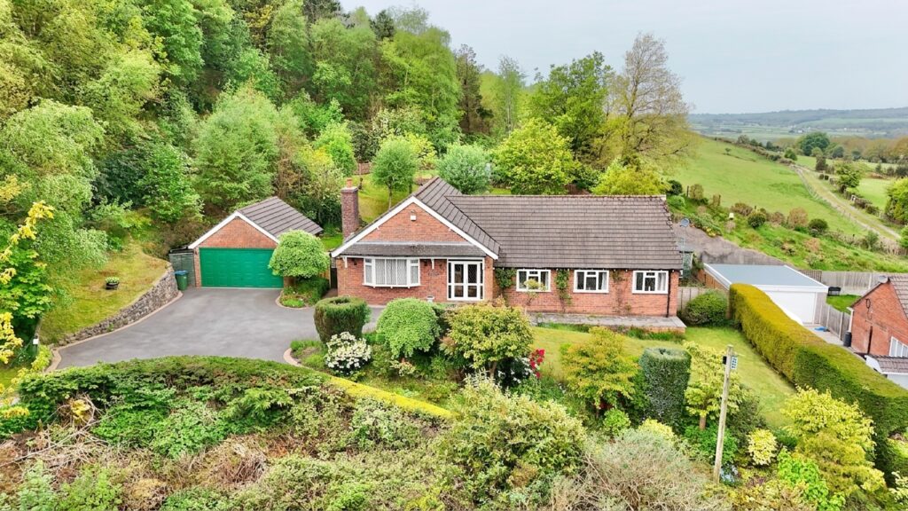 Park Drive, Cheadle, ST10