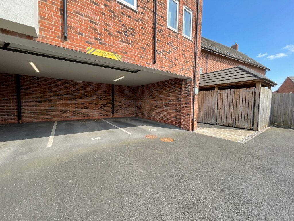 Reaseheath Way, Henhull, CW5