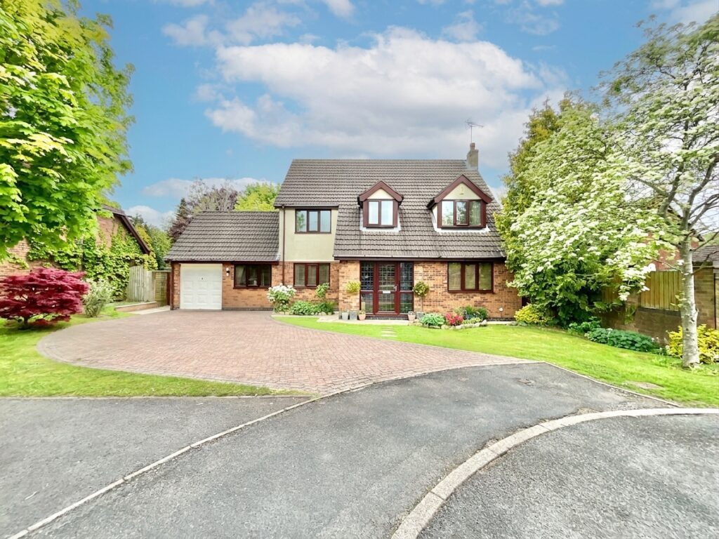 Sopwith Close, Yarnfield, ST15